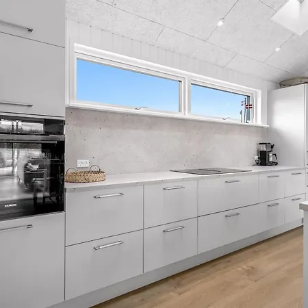 Tayara - 900m From The Sea By Interhome Feriehus *