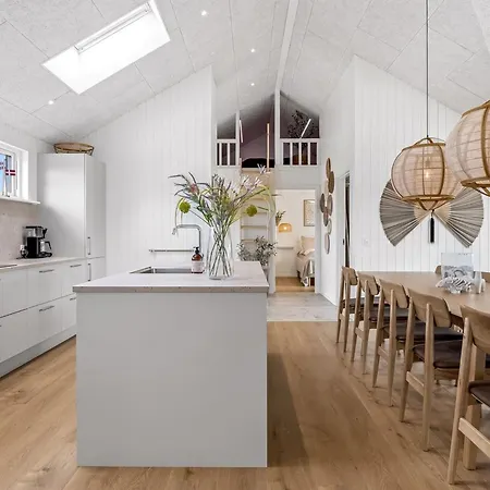 Tayara - 900m From The Sea By Interhome