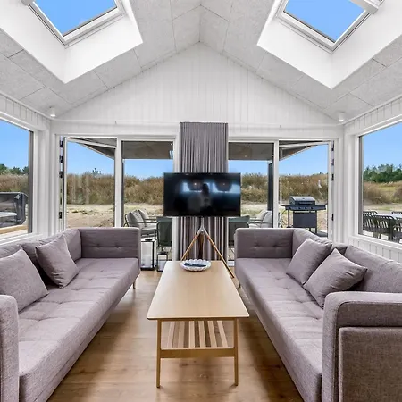 Tayara - 900m From The Sea By Interhome *